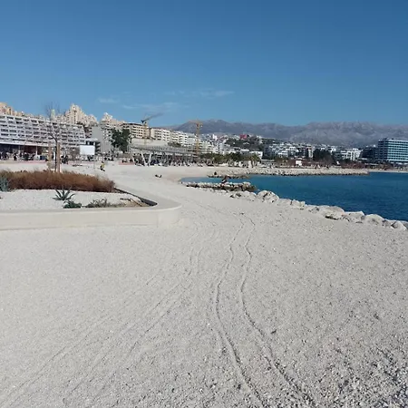 Visoka アパート *