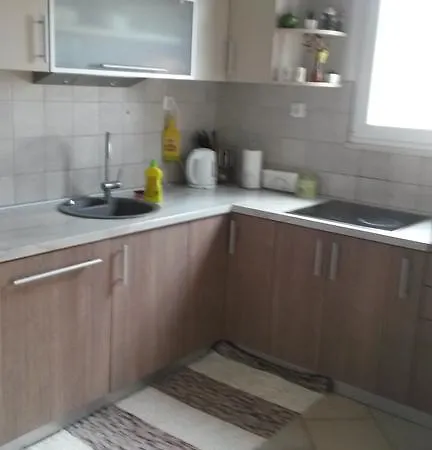 Visoka Apartman *