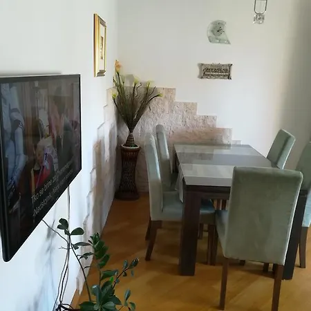 Apartman Visoka