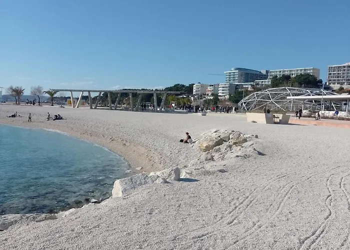 维索卡公寓 公寓